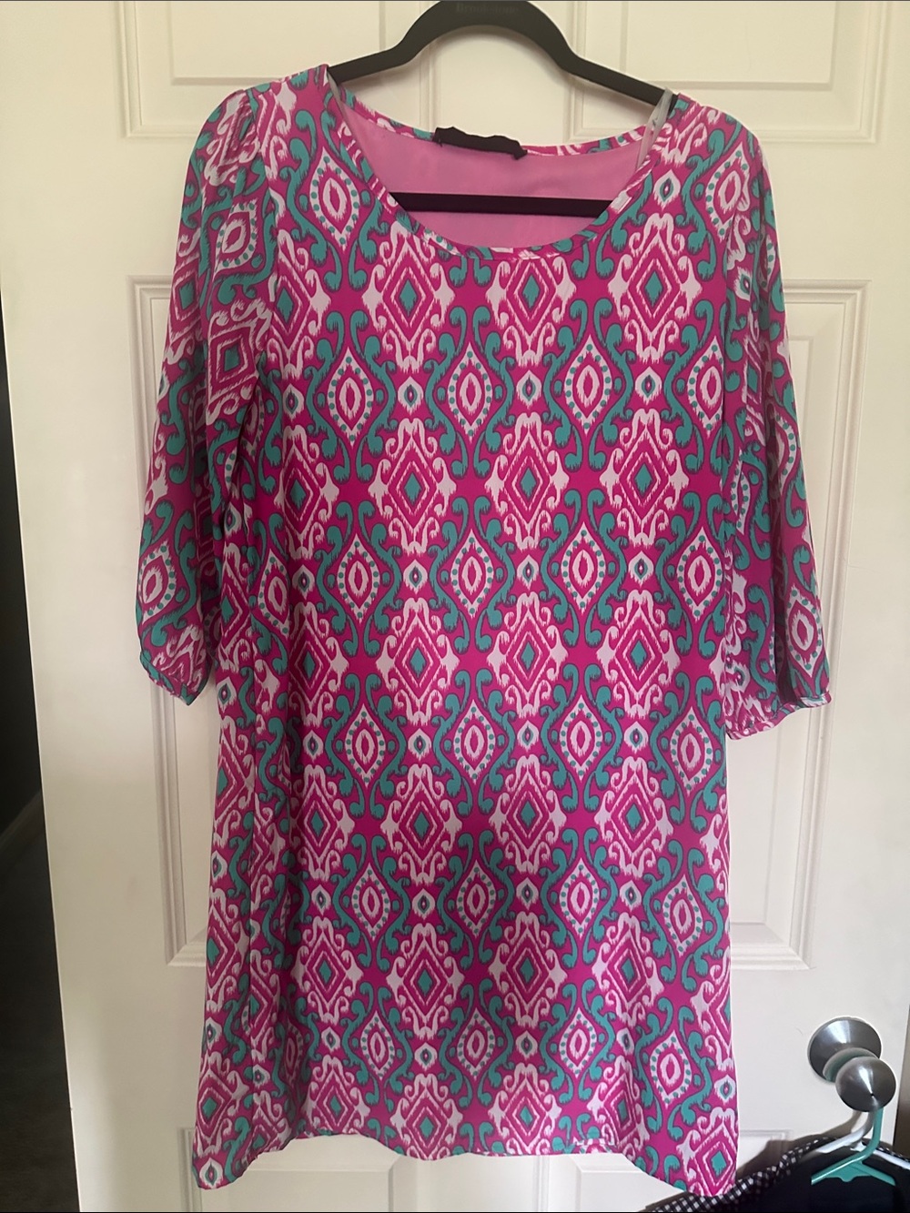 Peach Love California Pink & Teal Printed Midi Dress